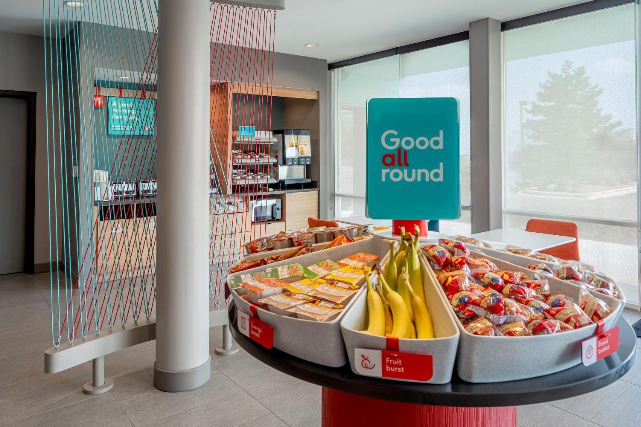 Avid Hotels Milwaukee West - Waukesha By Ihg Pewaukee Exteriér fotografie