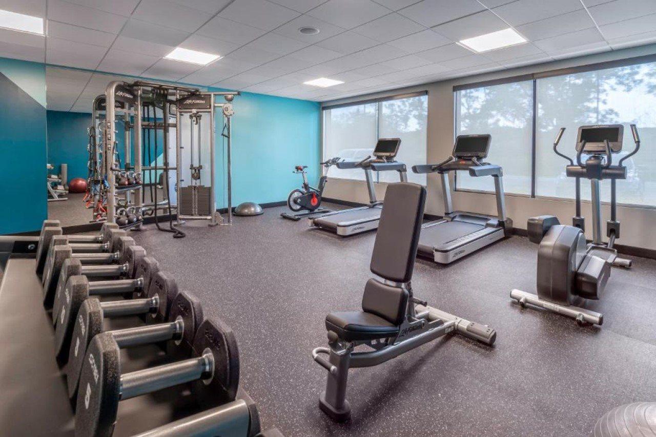 Avid Hotels Milwaukee West - Waukesha By Ihg Pewaukee Exteriér fotografie